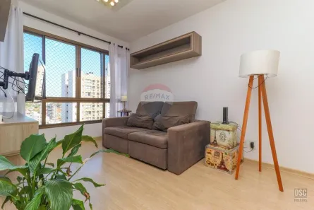 Apartamento com 2 Quartos à venda, 66m² no Passo da Areia, Porto Alegre