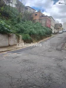 Lote/Terreno à venda, 800m² no Caiçaras, Belo Horizonte