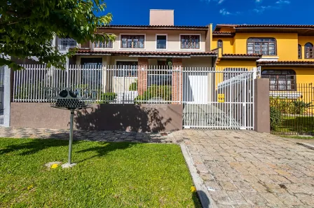 Sobrado com 4 Quartos à venda, 286m² no Seminário, Curitiba