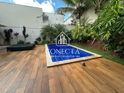 Casa de Condomínio com 3 Quartos para alugar, 243m² no Gávea, Uberlândia