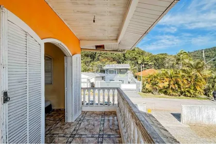 Sobrado com 6 Quartos à venda, 170m² no Sertãozinho, Matinhos
