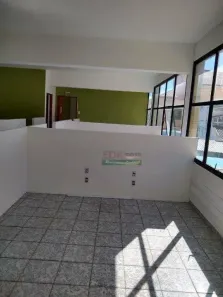 Sala Comercial para alugar, 200m² no Centro, Taubaté