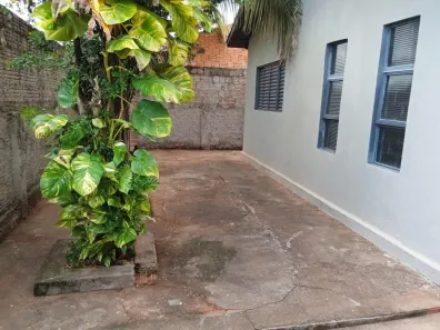 Casa com 2 Quartos à venda, 95m² no Jardim Santa Fé, Presidente Prudente