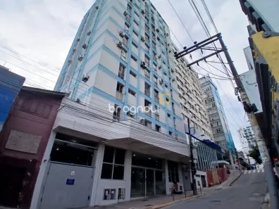 Apartamento com 2 Quartos à venda, 57m² no Centro, Florianópolis