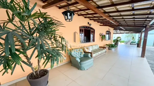 Casa com 4 Quartos à venda, 216m² no Parque Xangri-Lá, Contagem