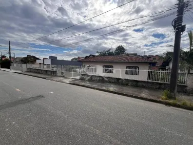 Lote/Terreno à venda, 525m² no Guanabara, Joinville