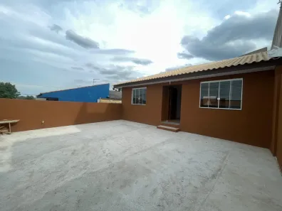 Casa com 2 Quartos para alugar, 63m² no Alto Tarumã, Pinhais