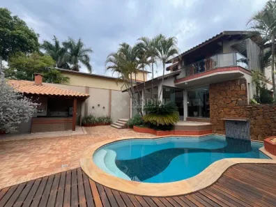 Sobrado com 3 Quartos à venda, 243m² no Parque Santa Cecília, Piracicaba
