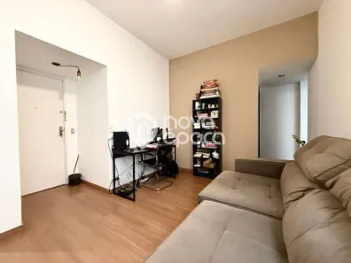 Apartamento com 2 Quartos à venda, 53m² no Leme, Rio de Janeiro