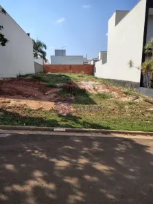 Lote/Terreno à venda, 275m² no Residencial Village Damha II, Araraquara