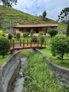 Fazenda/Sítio com 2 Quartos à venda, 12000m² no Monteiro, Delfim Moreira