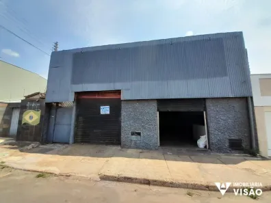 Galpão/Depósito/Armazém para alugar, 157m² no Nossa Senhora da Abadia, Uberaba