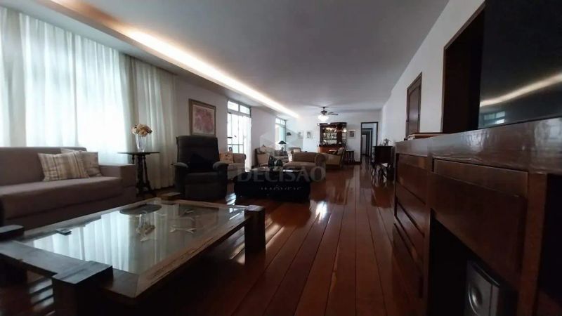 Apartamento com 4 quartos — Boa Viagem, Belo Horizonte