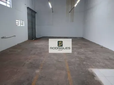 Galpão/Depósito/Armazém para alugar, 237m² no Casa Grande, Diadema
