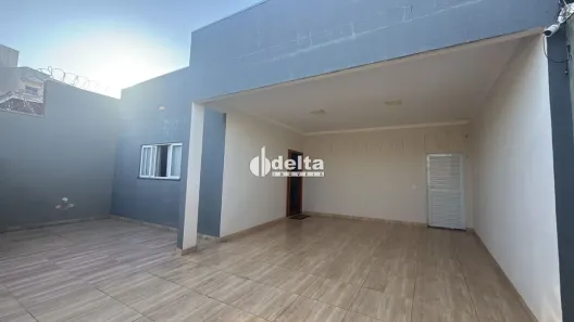 Casa com 3 Quartos à venda, 252m² no Jardim Inconfidência, Uberlândia