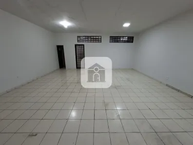 Ponto Comercial para alugar, 70m² no Martins, Uberlândia