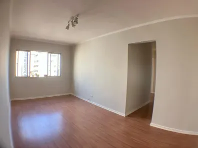 Apartamento com 3 Quartos para alugar, 77m² no Aclimação, São Paulo