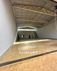 Galpão/Depósito/Armazém com 1 Quarto para alugar, 200m² no São Francisco, Senador Canedo