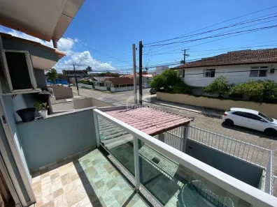 Sobrado com 3 Quartos à venda, 59m² no Centro, Matinhos