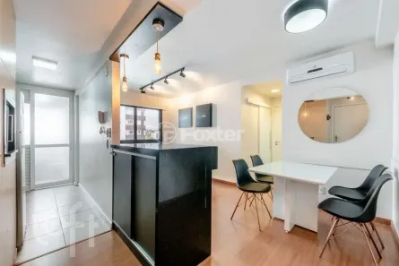Apartamento com 2 Quartos à venda, 58m² no Jardim do Salso, Porto Alegre