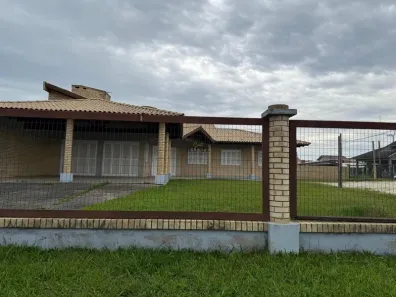 Casa com 3 Quartos à venda, 194m² no Santa Teresinha, Imbé