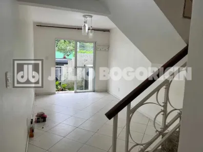 Casa de Condomínio com 3 Quartos à venda, 107m² no Taquara, Rio de Janeiro