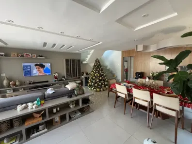 Casa de Condomínio com 4 Quartos à venda, 218m² no Recreio dos Bandeirantes, Rio de Janeiro