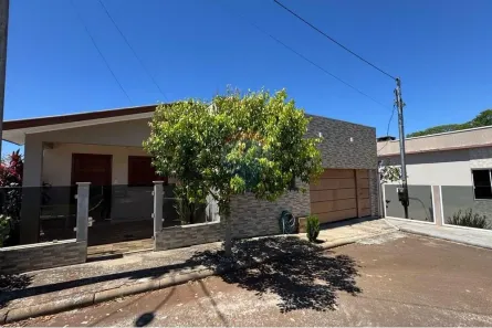 Casa com 2 Quartos à venda, 120m² no Sarandi, Sarandi