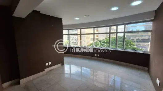 Imóvel Comercial à venda, 485m² no Santo Agostinho, Belo Horizonte