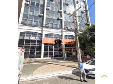 Prédio Comercial à venda, 2000m² no Setor Central, Goiânia