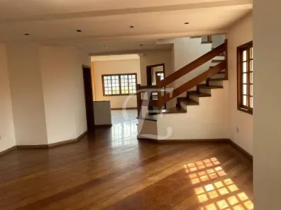 Casa com 3 Quartos para alugar, 350m² no Jardim Guapira, São Paulo
