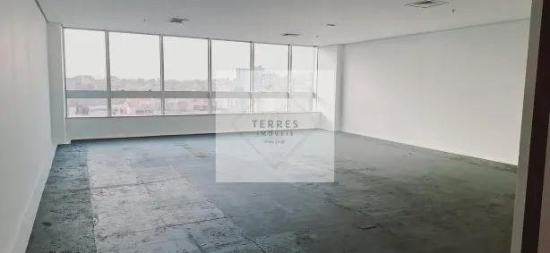 Sala Comercial para alugar, 85m² no Chácara das Pedras, Porto Alegre