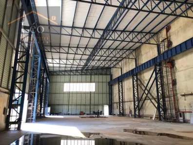 Imóvel Comercial para alugar, 20000m² no Granja dos Cavaleiros, Macaé