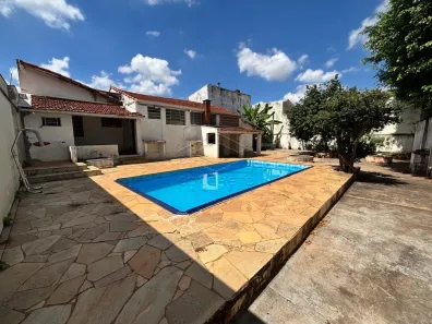 Casa com 3 Quartos à venda, 335m² no Centro, Bauru
