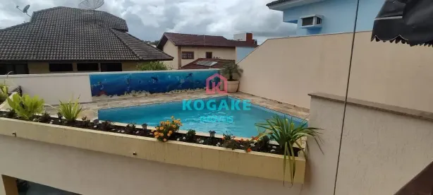 Sobrado com 5 Quartos à venda, 337m² no Vila Zezé, Jacareí