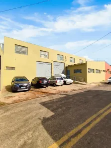 Galpão/Depósito/Armazém para alugar, 736m² no Vila Engler, Bauru