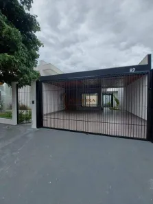 Casa com 3 Quartos à venda, 207m² no Parque Industrial 200, Maringá