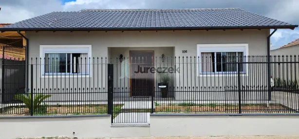 Casa com 3 Quartos à venda, 140m² no Oficinas, Tubarão
