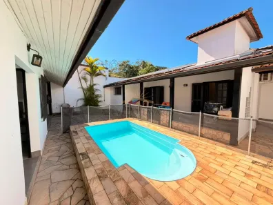 Casa de Condomínio com 4 Quartos à venda, 167m² no Lagoa, Macaé
