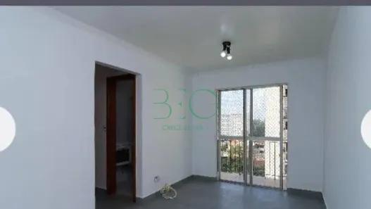 Apartamento com 2 Quartos para alugar, 52m² no Jardim Umarizal, São Paulo