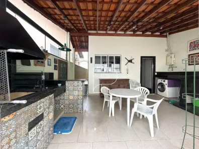 Casa de Condomínio com 3 Quartos à venda, 120m² no Jardim Marilu, Carapicuíba