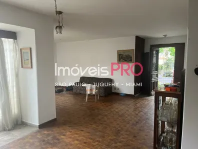 Casa com 4 Quartos à venda, 250m² no Pacaembu, São Paulo