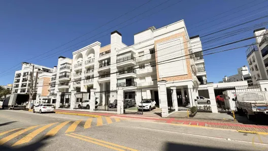 Apartamento com 3 Quartos para alugar, 182m² no Abraão, Florianópolis