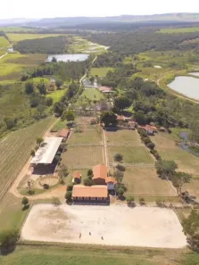 Fazenda/Sítio com 3 Quartos à venda, 75000m² no Centro, São Simão
