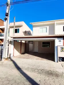 Sobrado com 2 Quartos à venda, 90m² no São João do Rio Vermelho, Florianópolis