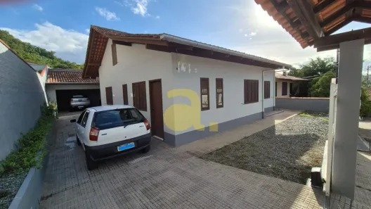 Casa com 4 Quartos para alugar, 160m² no Itoupava Norte, Blumenau