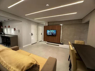 Apartamento com 2 Quartos à venda, 70m² no Centro, Balneário Camboriú