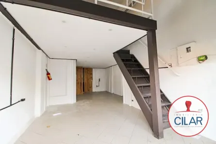 Ponto Comercial para alugar, 37m² no Centro Cívico, Curitiba