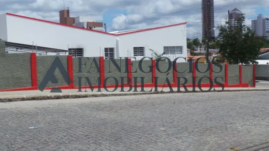Casa com 3 Quartos à venda, 223m² no Alto Branco, Campina Grande