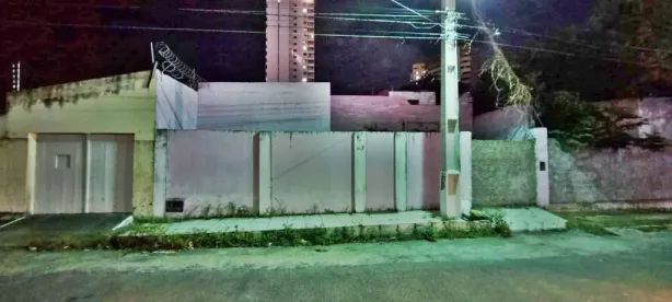 Lote/Terreno à venda, 288m² no Petrópolis, Natal